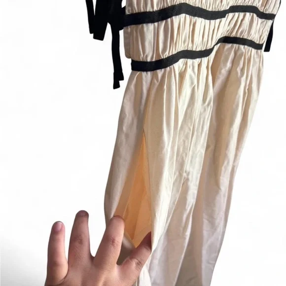 Cream and Black Pleated Tiered Maxi Sundress - Picture 5 of 7
